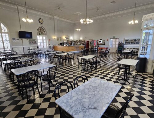 EL CAFÈ ESTA TANCAT